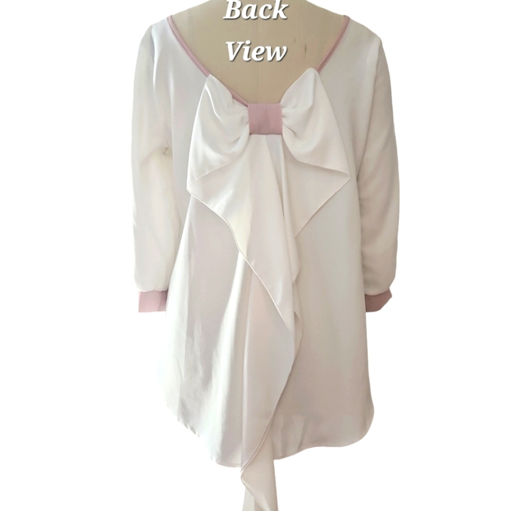Flowy Pink and White Bow Top - size L